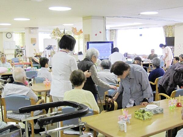 介護老人保健施設 悠々の郷（入所 / パート）の介護福祉士求人メイン写真2