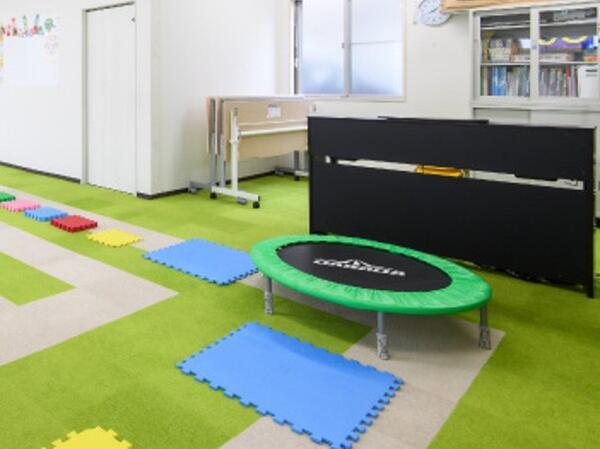 放課後等デイサービス 音＆CRANBERRY（パート）の精神保健福祉士求人メイン写真3