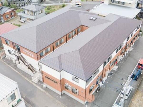 住宅型有料老人ホーム どんぐり花園（常勤）の介護福祉士求人の写真