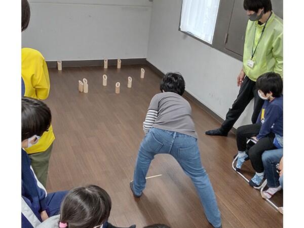 放課後等デイサービス アジャストプログレスクラス（児童指導員/常勤）の保育士求人メイン写真2