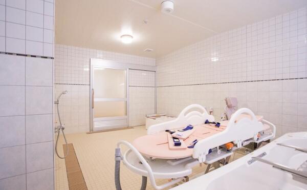 地域密着型特別養護老人ホーム サザンテラス五和（常勤）の介護職求人メイン写真3