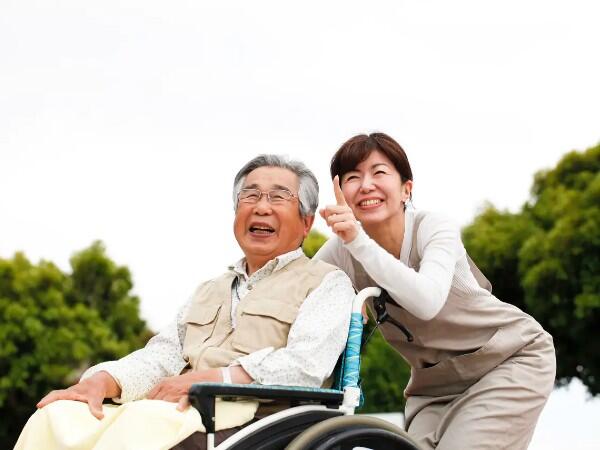 住宅型有料老人ホーム　アリム日進（パート）の介護福祉士求人メイン写真2