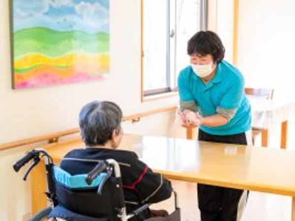 住宅型有料老人ホーム　あんじゅ牛川（常勤）の介護福祉士求人メイン写真2