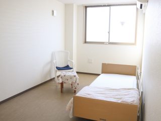 サンホーム湘南真土（パート）の介護福祉士求人メイン写真4