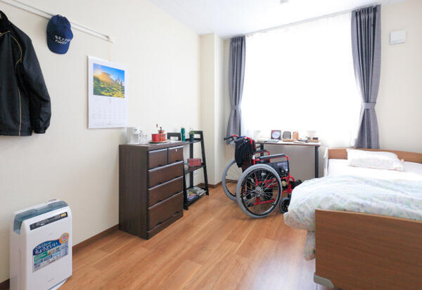 介護付有料老人ホーム　夢眠はままつにし（常勤/夜勤あり）の看護師求人メイン写真3