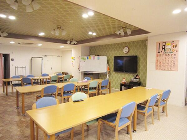 住宅型有料老人ホーム コンチネンタル西淀（夜勤専従/パート）の介護福祉士求人メイン写真3