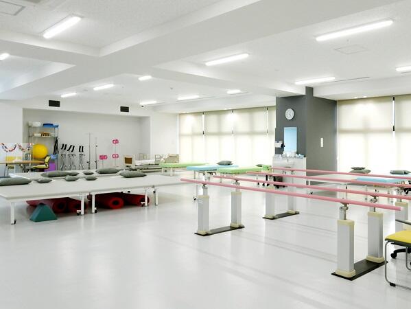 静和記念病院（常勤）の介護職求人メイン写真4