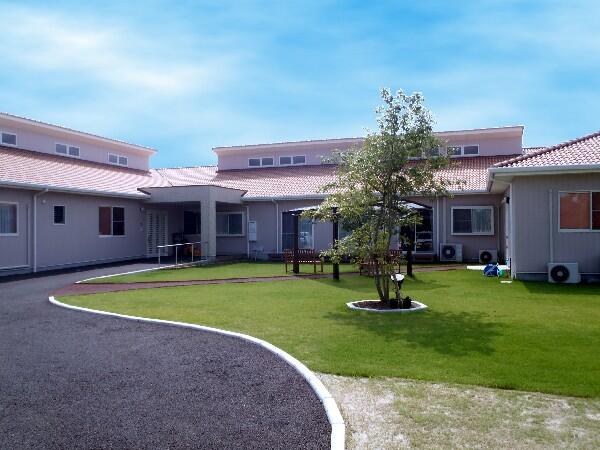 有料老人ホーム ヴェルデきやま（夜勤専従/常勤）の介護職求人メイン写真1