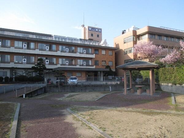 栗山病院（常勤）の看護助手求人メイン写真2