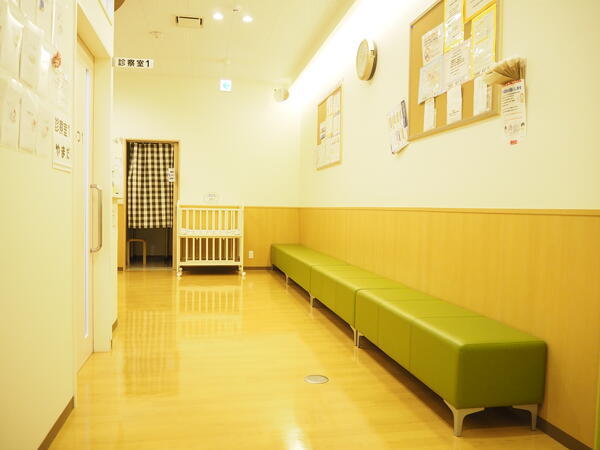 タムスわんぱくクリニック篠崎駅前（常勤）の医療事務求人メイン写真2