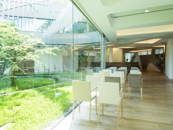 成城木下病院（病棟助手/常勤）の看護助手求人メイン写真2