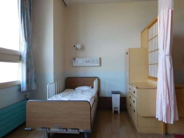 慈啓会老人保健施設（入浴介助/パート）の介護職求人メイン写真4