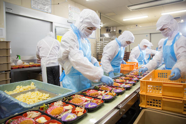 ロンドフードサービス(株) 本社（常勤）の栄養士求人メイン写真4