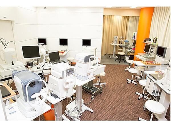 冨田実アイクリニック銀座（常勤）の看護師求人メイン写真5