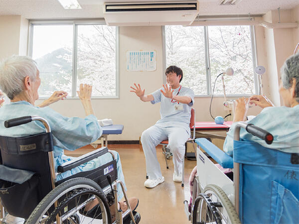 たわらやま介護医療院（常勤）の看護師求人メイン写真5