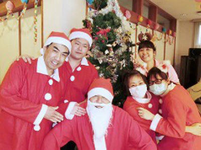 介護老人保健施設　みどりの里（常勤）の介護福祉士求人サブ写真1