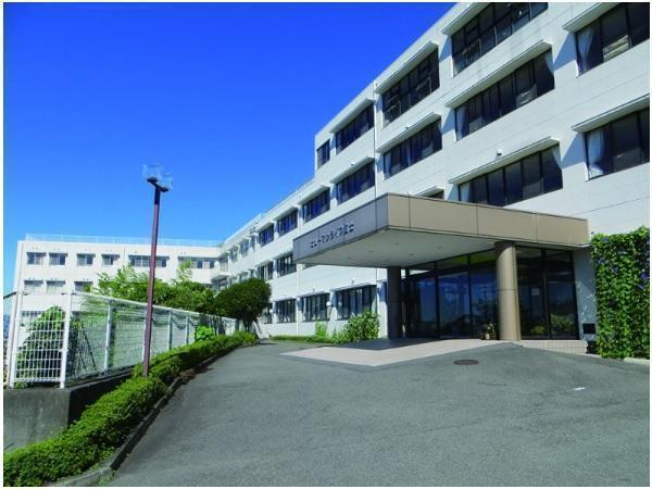 介護医療院 新富士ケアセンター（常勤）の介護職求人メイン写真1