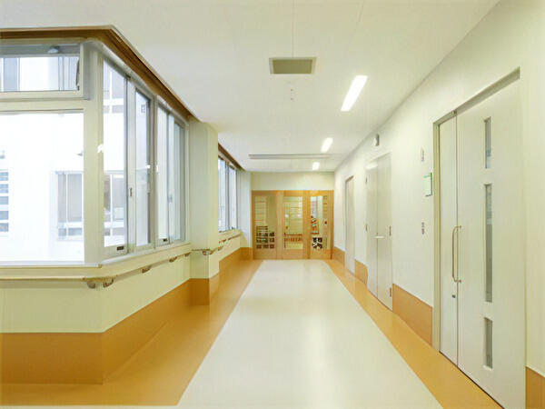 日見中央病院（病棟/常勤）の准看護師求人メイン写真3