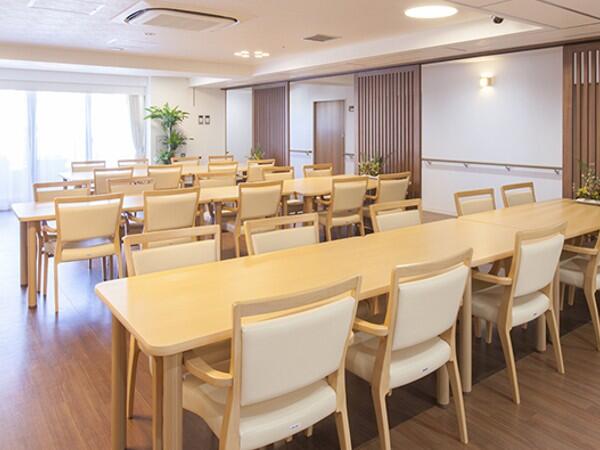 介護付き有料老人ホーム ドーミー中野江古田（正社員）の介護職求人メイン写真2