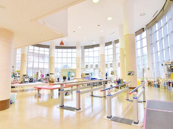 介護老人保健施設 草加ロイヤルケアセンター（常勤）の介護福祉士求人メイン写真3