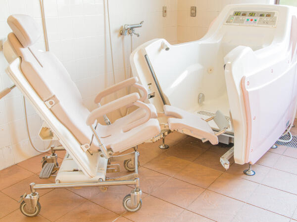 医療法人社団愛有会 岩崎病院（常勤）の介護職求人メイン写真4