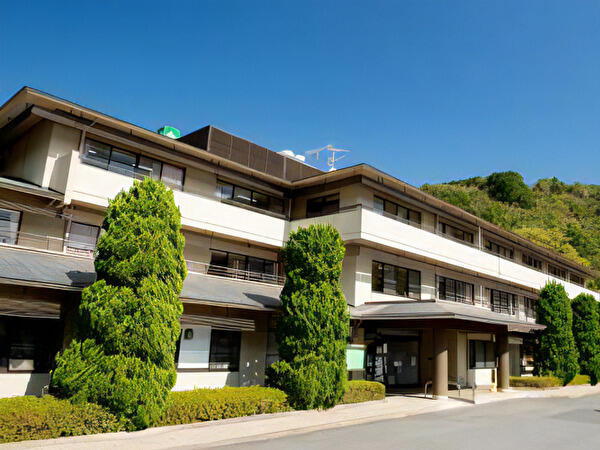 京都博愛会病院（常勤）の介護職求人メイン写真1