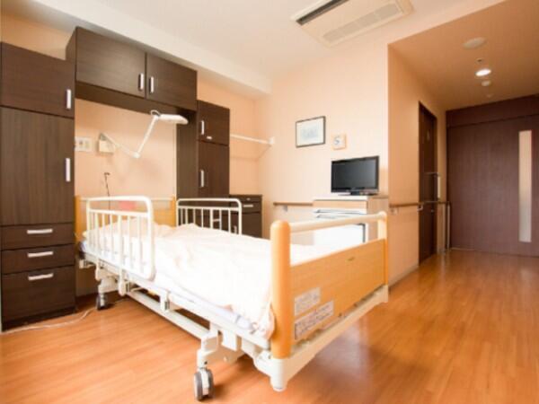 介護老人保健施設 フォーシーズン真駒内（契約職員/日勤常勤）の介護職求人メイン写真3