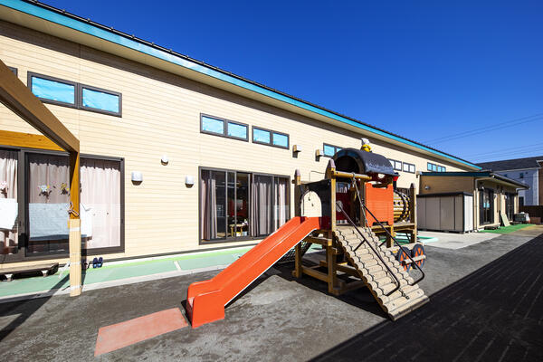 寒川湘南保育園（常勤）の保育士求人メイン写真3