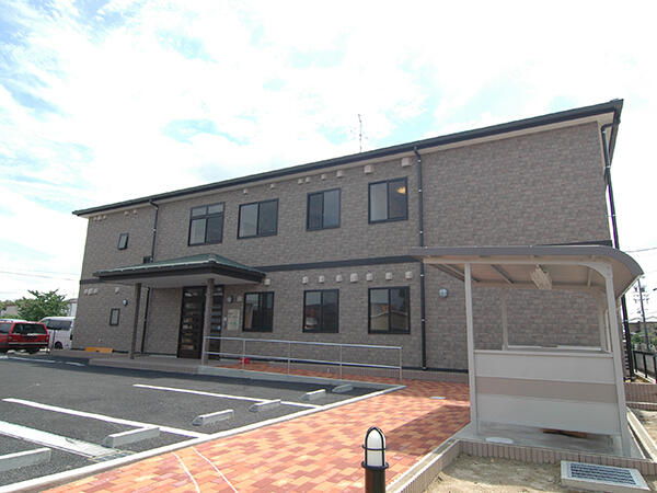 春日井グループホームそよ風（契約社員）【特別報酬支給！】の介護福祉士求人の写真