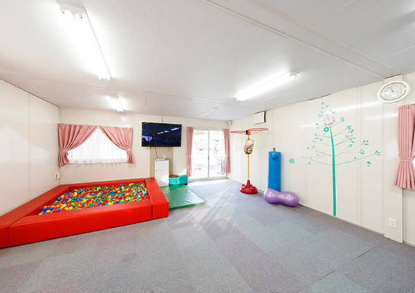 児童発達支援事業所ドルフィン庭瀬（契約社員/常勤）の作業療法士求人メイン写真2