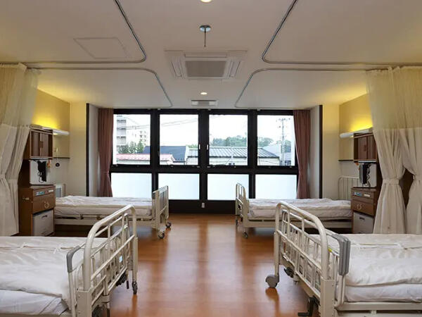 医療法人社団愛生会 昭和病院（常勤）の看護助手求人メイン写真2