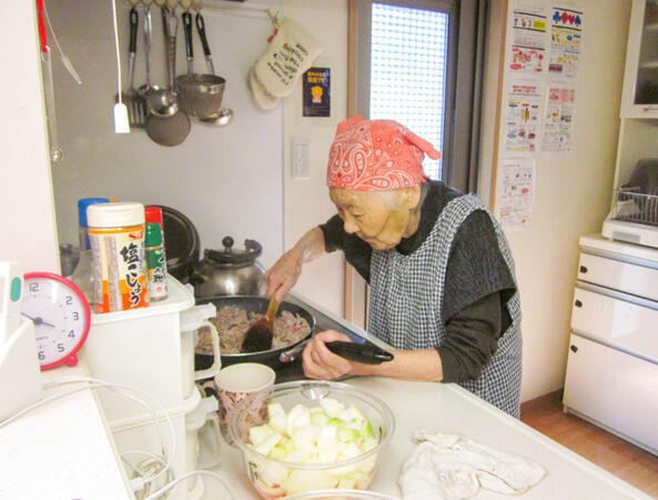 愛の家グループホーム 岡谷幸町（正社員）の介護職求人メイン写真3