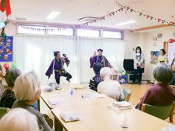 愛の家グループホーム さいたま松本（契約社員）の介護職求人メイン写真4