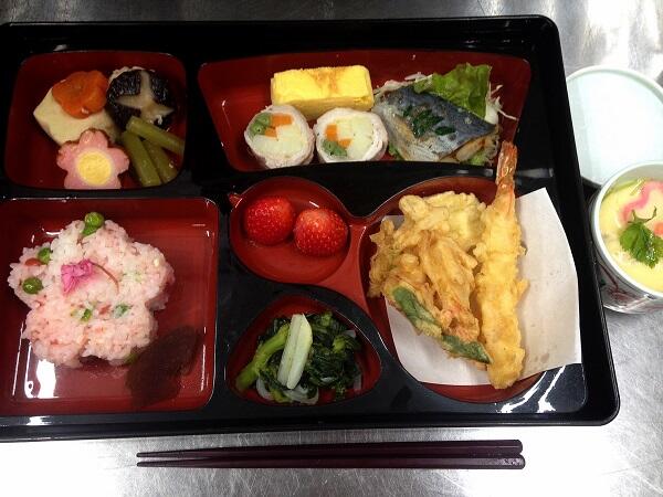 介護老人保健施設大和三山（入所 / 常勤）の管理栄養士求人メイン写真4