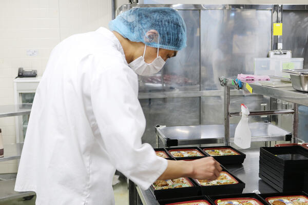 児島中央病院（パート）の調理補助求人メイン写真1