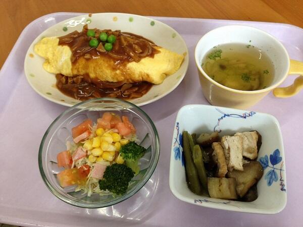 介護老人保健施設大和三山（入所 / 常勤）の管理栄養士求人メイン写真2