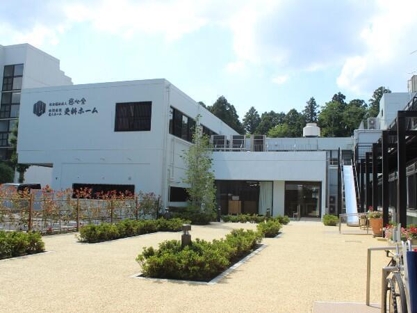 特別養護老人ホーム 更科ホーム（常勤）の介護福祉士求人の写真