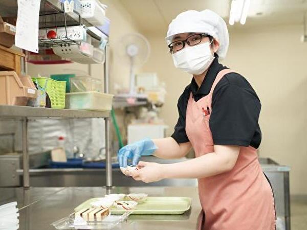 (株)若菜 本社（エリアマネージャー/メディカル/正社員）の栄養士求人メイン写真3