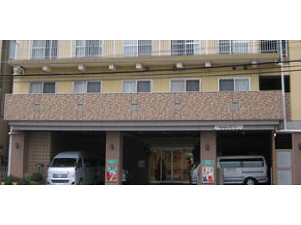 介護付き有料老人ホーム 健勝園なんば(常勤)の介護福祉士求人の写真