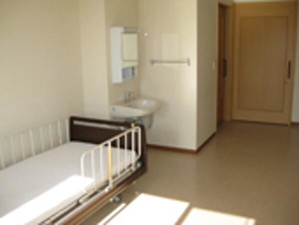 介護付き有料老人ホーム 健勝園なんば（常勤）の介護職求人メイン写真3