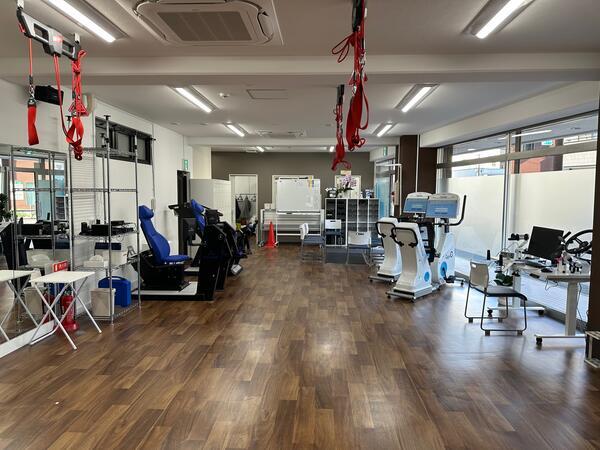 デイサービスあおぞらぷらす（常勤）の介護福祉士求人メイン写真2