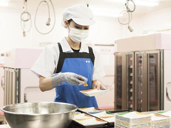 老健 鶴寿荘（厨房/パート）の調理補助求人メイン写真4