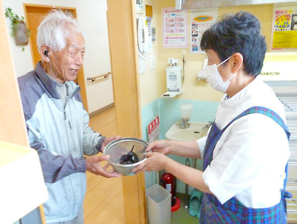 愛の家グループホーム 甲府増坪（正社員）の介護職求人メイン写真2