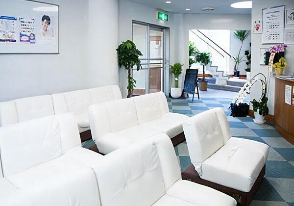 南宮崎ヤマモト腎泌尿器科（病棟 / 常勤）  の看護師求人メイン写真2