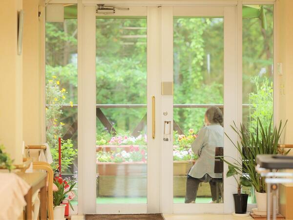 サニーステージ中山（夜専パート）の介護福祉士求人メイン写真3