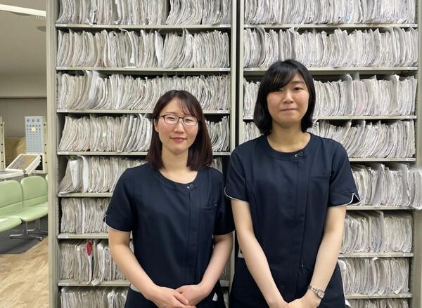 新宿東口眼科医院（受付・検査 / 常勤）の医療事務求人メイン写真1