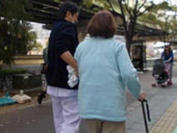 特別養護老人ホーム なにわ（常勤）の介護福祉士求人メイン写真2