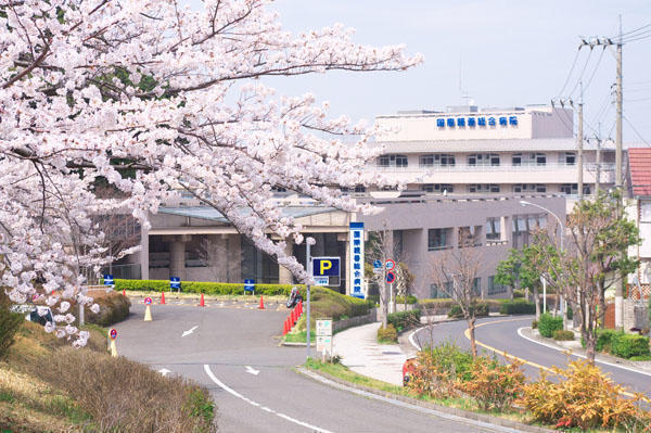 国際親善総合病院（医師事務作業補助/常勤）の医療事務求人メイン写真2