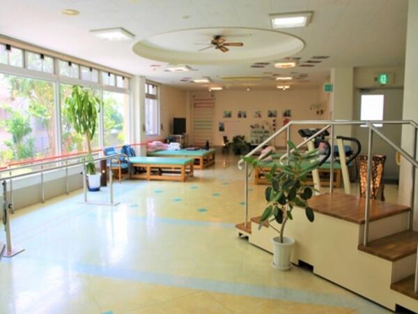 介護付有料老人ホーム うえた1号館（常勤）の看護師求人メイン写真5