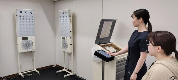 新宿東口眼科医院（受付・検査 / 常勤）の医療事務求人メイン写真3